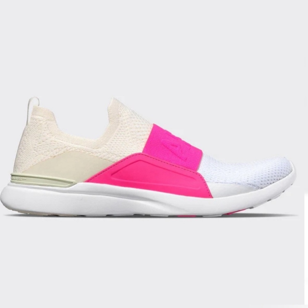 APL TECHLOOM BLISS WOMENS 7.5 SLIP ON SNEAKER EUC